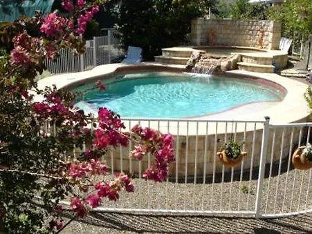 Noosa Valley Manor B&B Doonan Australia
