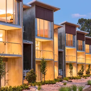 ***** Hotel Maya Maya At Mandoon Estate Australia