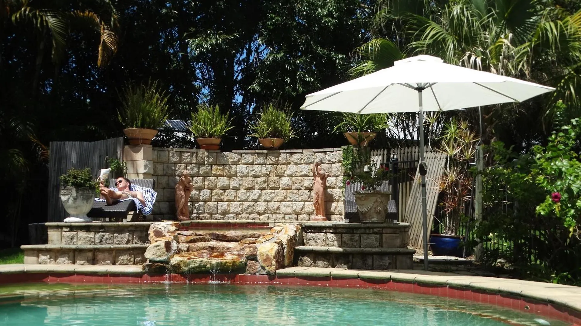Noosa Valley Manor B&B Doonan